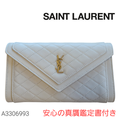 新品未使用品に近い　サンローラン　長財布　レディース　白　キルティング　二つ折り畳み財布　二つ折り長財布　本革　人気ブランド　イヴサンローラン　ラウンドファスナー　ジッピーウォレット　お札入れ　カード入れ　小銭入れ　ハイブランド　かわいい　おしゃれ