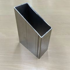 【端材】【DIY素材】ステンレス角パイプ 片側斜めカット 10×5cm 厚み2mm  ジャンク加工　ハンドメイド素材に