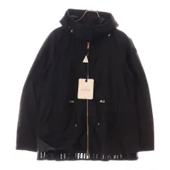 Moncler モンクレール　lotus 裾のレースフリルが素敵なジャケット Moncler モンクレール lotus 裾のレースフリルが素敵なジャケット