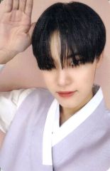ATEEZ makestar 当選者特典トレカ 韓服 ユノ - メルカリ