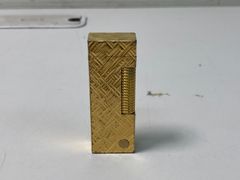 dunhill ダンヒル 手彫り模様 ゴールド ローラー ガスライター 現状品