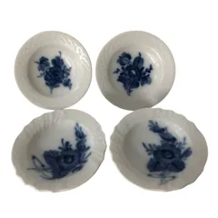 momo【レア品】訳ありロイヤルコペンハーゲン　 ブルーフラワー豆皿4枚 CATEGORY ブルーフラワーBlueFlower/ヴィンテージ