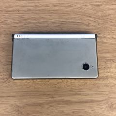 ☆【通電確認済】 Nintendo ニンテンドー DSi ホワイト【ゲーム機本体】【1】