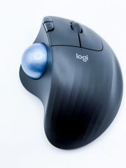 ロジクール ERGO M575 無線トラックボールマウス 快適操作 中古良品