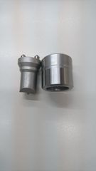 美品】トニーカートハブ(マグネシウム) レーシングカート用(F.R