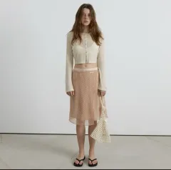 新品 Overdue flair オーバーデューフレアー コート バター色 新品 Overdue flair オーバーデューフレアー コート バター色