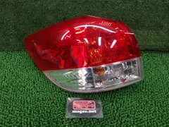 3FP3057 KFJ3 トヨタ ウィッシュ ZGE20G 前期型 1.8X テールランプ左　イチコ68-17