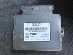 ポルシェ・マカン ターボ(95BCTL）パーキングブレーキ　コントロールモジュール　95B907801C 中古