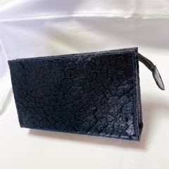 新品 未使用 フランス製 四角  レザー ポーチ 本革 セカンドバッグ 小さめ おしゃれ ネイビー
