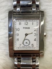 R7-1060 中古品　フェンディ 038-7000G