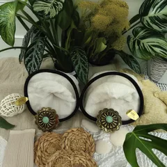 ●コンチョヘアゴム ゴムポニー 2本セット エスニック調 飾り付き ヘアゴム  ヘアアクセサリー カジュアル シンプル  かわいい キュート おしゃれ