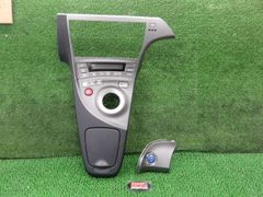 プリウス30純正 フロントコンソール 電源ボックス58818-47030 - メルカリ