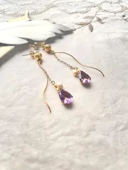 アメジストとヴィンテージビーズのピアス