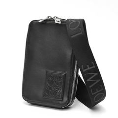 ロエベ / LOEWE　バーティカル クロスボディポケット / ショルダーバッグ　C565S59X01　サテンカーフ レザー　ブラック 【中古】 商品番号 K-158711
