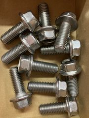 ステンレスフランジボルト　12x30 10個入り