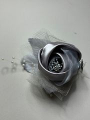 コサージュ　グレー系　新品