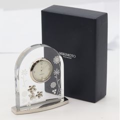 MIKIMOTO ハート型トレー テディベア パール & 稼働中の置時計 - メルカリ
