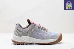 KEEN Nxis Evo レディース アウトドアシューズ（ピンク）-WTO輸入4