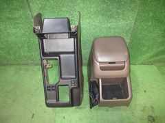 新品未使用】ランドクルーザー インストルメントパネルレジスター