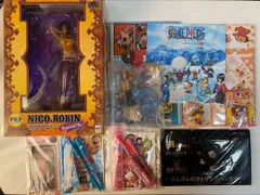 【セール!!実施中です!!】【ワンピースグッズ11点セット】フィギュア 文具セット ストラップ バンダナ 等