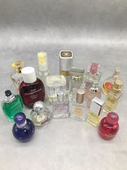 ユニセックス香水セット (Chanel, Tuscany, Jovan) - メルカリ