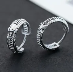 チェーンデザイン フープピアス シルバー 両耳用 メンズ レディース ユニセックス 韓国ファッション モード ストリート きれいめ カジュアル 個性派 編み込み風 高見え おしゃれ 小ぶり アクセサリー クール デイリー お出かけ デート 人気 プレゼント