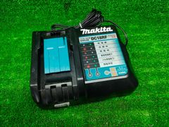◎マキタ DC18RF(スマホ等充電用USBポート付) 14.4V/18Vリチウムイオンバッテリ用急速充電器 動作確認済みのサムネイル