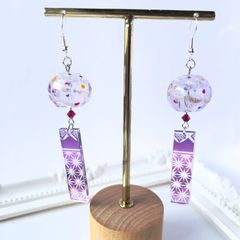 ヨーヨー柄 風鈴ピアス - メルカリ