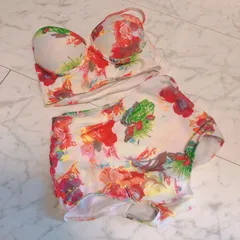 新品 中国製 水着 スイムウェア 花柄 ハイビスカス カラフル リゾート 海外旅行 M 3点セット