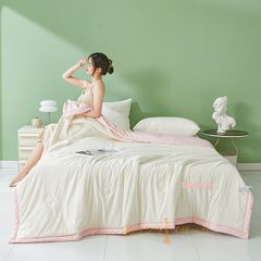 接触冷感 ひんやり掛け布団 夏布団 冷感 ひんやり 150*200cm 肌掛け 冷たい布団 掛け布団 肌掛け布団 冷感ブランケット 夏 抗菌 防臭 吸湿 速乾 布団 クールケット クール 暑さ対策 夏用 涼感 一人暮らし