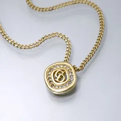 Dior　スクエアラインストーン ロゴカットアウトネックレス（ゴールド）