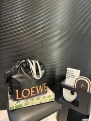 美品 LOEWE ハンドバッグ ファッション