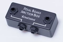 【used】One Control / Minimal Series Pedal Board Junction Box【GIB横浜】