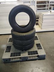 ハイエース、キャラバンに　ダンロップ エナセーブ 195/80R15 中古品　パンク、片べり、偏摩耗有り