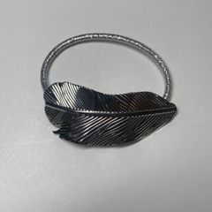 ヘアゴム　羽根　シルバー