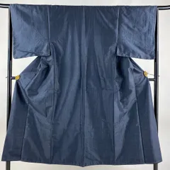 男着物 身丈148.5cm 裄丈66.5cm L 袷 アンサンブル 紬 幾何学模様 紺色 正絹 優品 【中古】