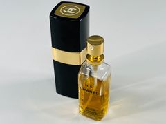 미품 잔량 약 6할 CHANEL N°5 EAU DE TOILETTE 샤넬 넘버 5 오드 트와레 50ml 향수 레이디스