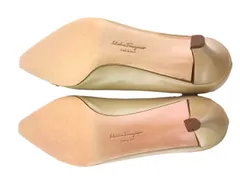 【最大30％OFF★ウィンターセール】サルヴァトーレ フェラガモ パンプス シューズ 靴 レディース ♯4ハーフC ポインテッドトゥ ベージュ ブラウン レザー Salvatore Ferragamo B1248