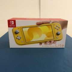 02w14064  Nintendo Switch Lite イエロー 未使用品 【中古品】