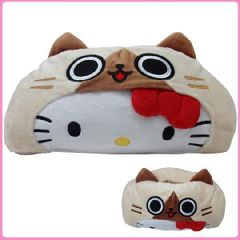 ハローキティ × モンハンアイルー　ぬいぐるみティッシュカバー　sanrio MONSTER HUNTER　4930972286316
