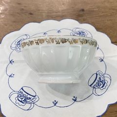 フランスアンティーク 　カフェオレボウル　金彩　ガーランド　フレンチスタイル【717】