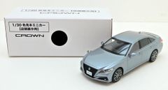 クラウンアスリート 1/30 カラーサンプル ミニカー - メルカリ