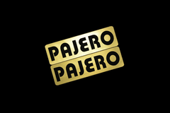 EEE-816-1 PAJERO 金黒 アクリル2層 ステッカー 三菱 パジェロ ミニ イオ V98 V93 V87W V73 V24 V26 V44 V45 V46 カスタム 前期 後期 2枚1セット