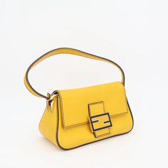 フェンディ Fendi マンマバケット ショルダーバッグ