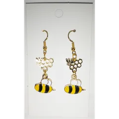 Ｎｏ．22 ハンドメイド ピアス  イヤリング 蜂 ハチ ミツバチシリーズ