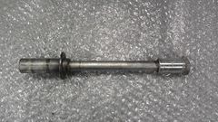 バンディット250V　GJ77A-111xxx　の　フロントアクスルシャフト:#1743125249