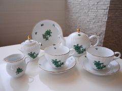 【新品/未使用】ポーセラーツ/プレート小鉢セット 新品/未使用】ポーセラーツ/プレート、小鉢、湯呑みセット 中皿