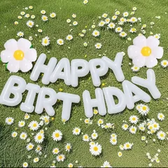 【 ホワイト デコレーションバルーン & デイジーM 2個  セット 】お誕生日 飾り付け 記念日　Happy Birthday パーティー のための誕生日バルーン 誕生日装飾 風船セット 記念日　大人飾り