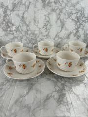 70年代当時物◆ミルク色　フリルが流れてレトロ可愛い　カップ＆ソーサー　昭和