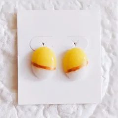 No.203　レジン　楕円型　バイカラー　ゴールド　ピアス　イヤリング